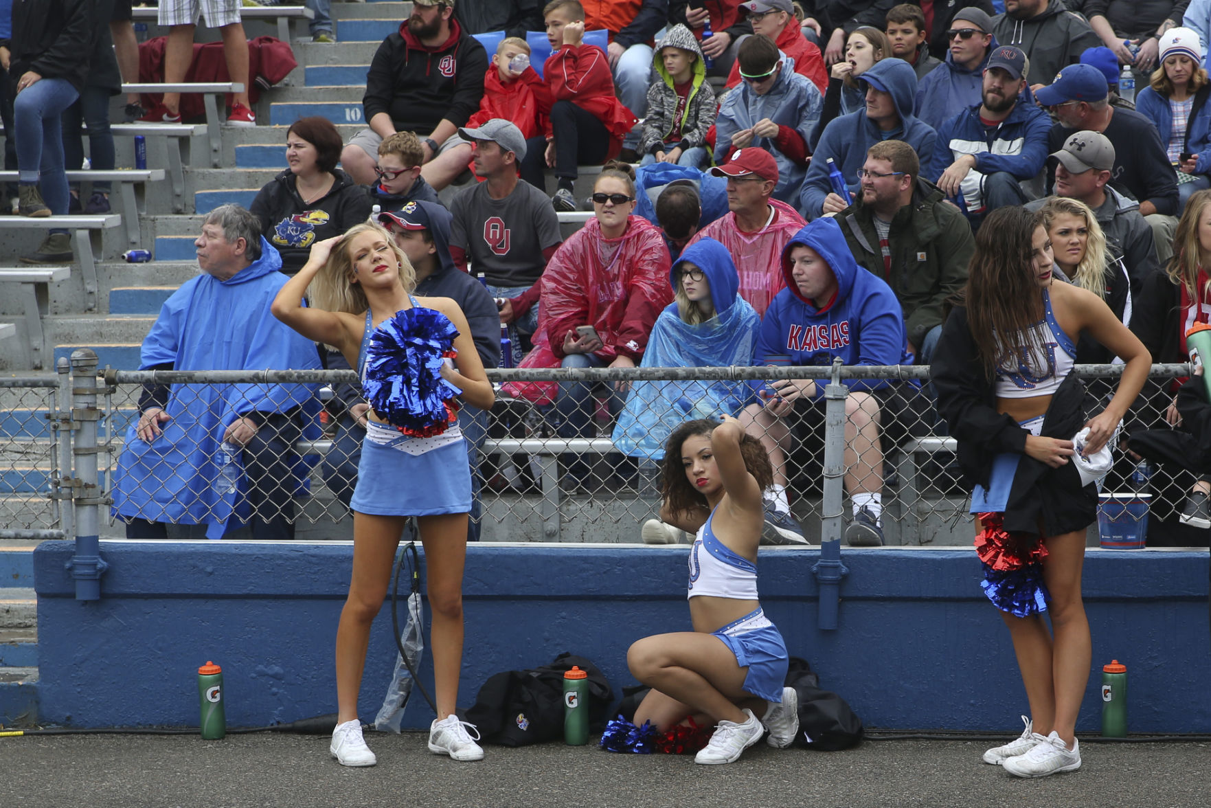 Oklahoma Sooners vs Kansas Jayhawks